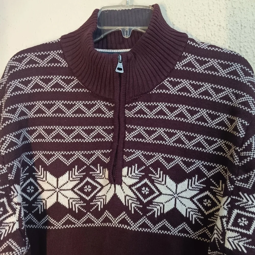 Weatherproof Men's Burgundy Snowflake Zip-Up Sweater